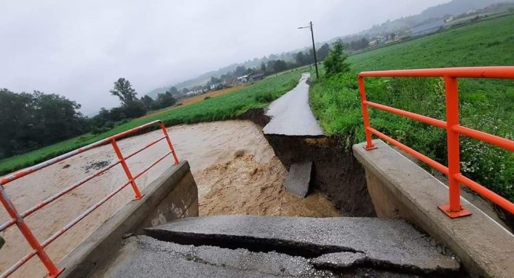 ALARMANTNO: Stariji ljudi odsečeni od sela