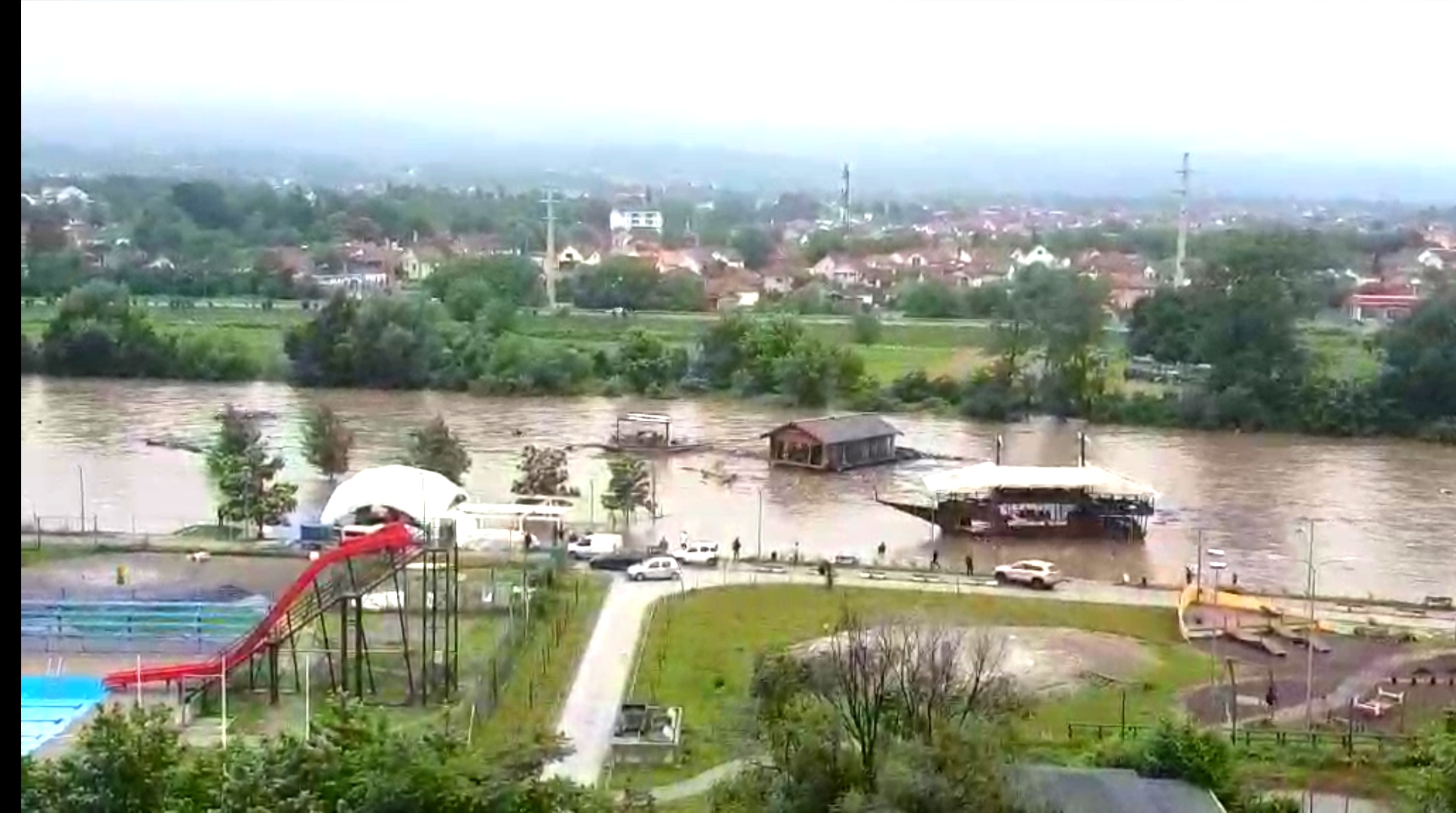 IBAR NOSI SPLAVOVE (video)