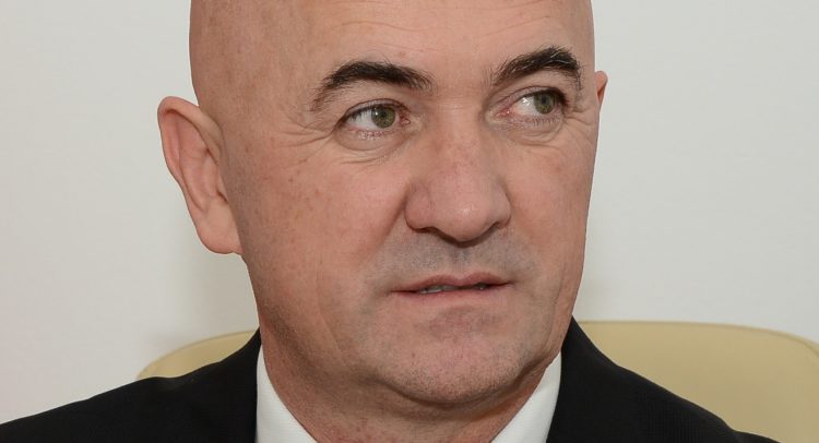 MIROSLAV NIKOLIĆ RAZVALIO U KNIĆU-osvojio 70 odsto!