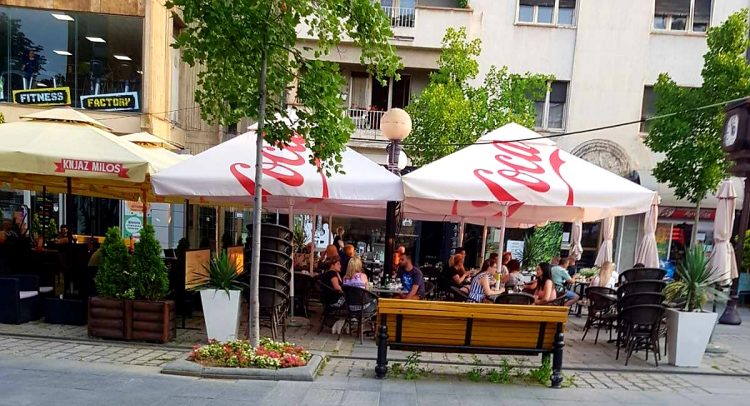 Od sutra ugostitelji rade uz veće odstojanje gostiju!?