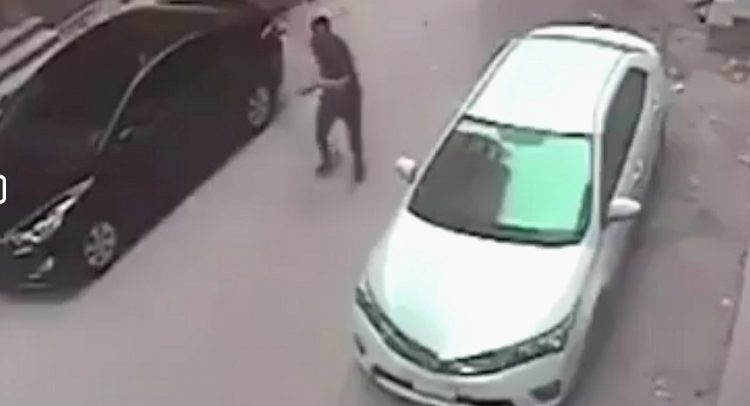 Najgluplji lopovi na svetu! (video)