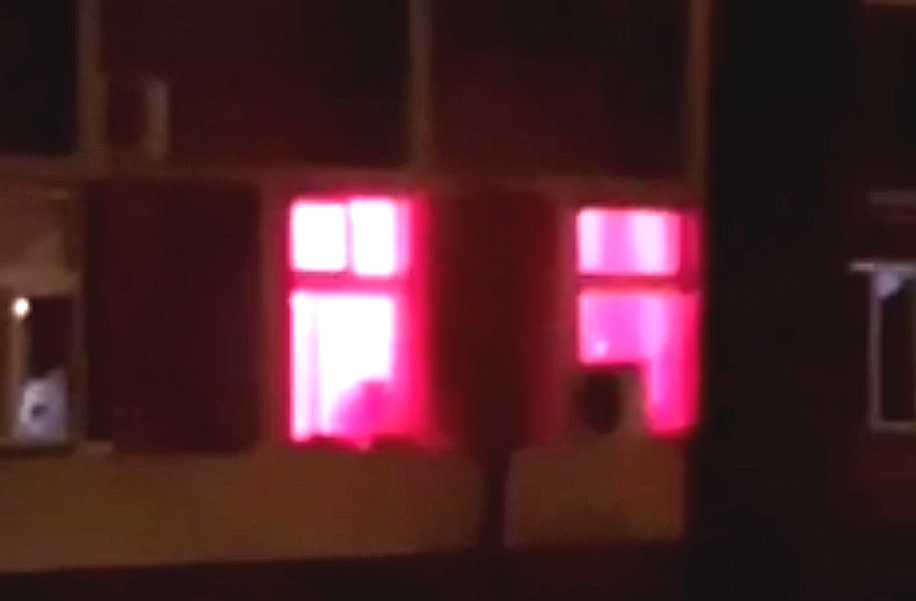 ekskluzivni video: Zapaljena zgrada policije u Kragujevcu!