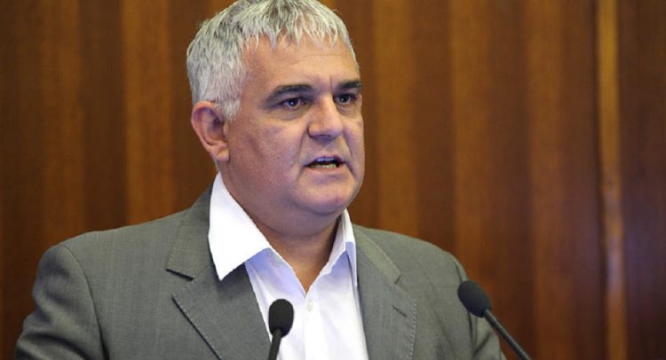 U sred afere sa „šiptarskim diplomama“: i Dunčić „školarac“ E.P.C.D!