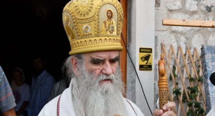 Mitropolit Amfilohije- stabilnog zdravlja!