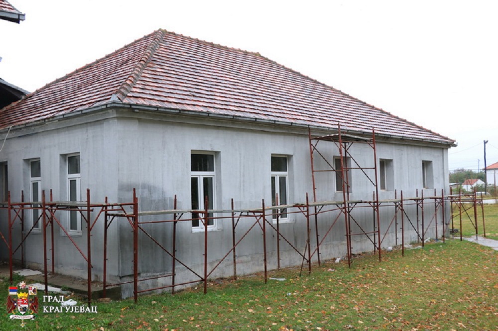 Za obnovu škole u Desimirovcu - ukupno 10 miliona dinara!