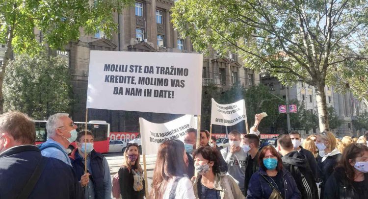 Turistički radnici iz Kragujevca na protestu u Beogradu!
