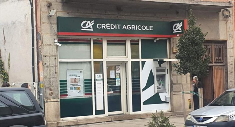na licu mesta: opljačkana Kredi Agrikol banka u Aranđelovcu (video)