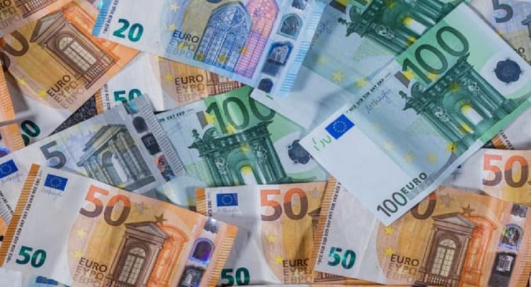 Koliko zarađuju privatni izvršitelji u Kragujevcu- dobit i preko 20 hiljada evra mesečno!