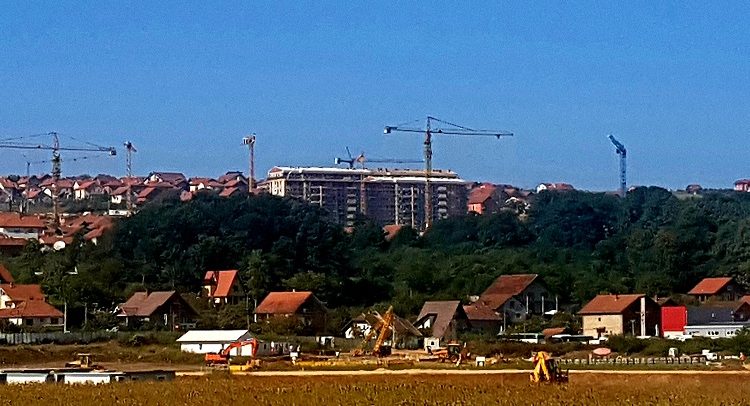 verovali ili ne: Kragujevac prvi u Srbiji po prodaji stanova!