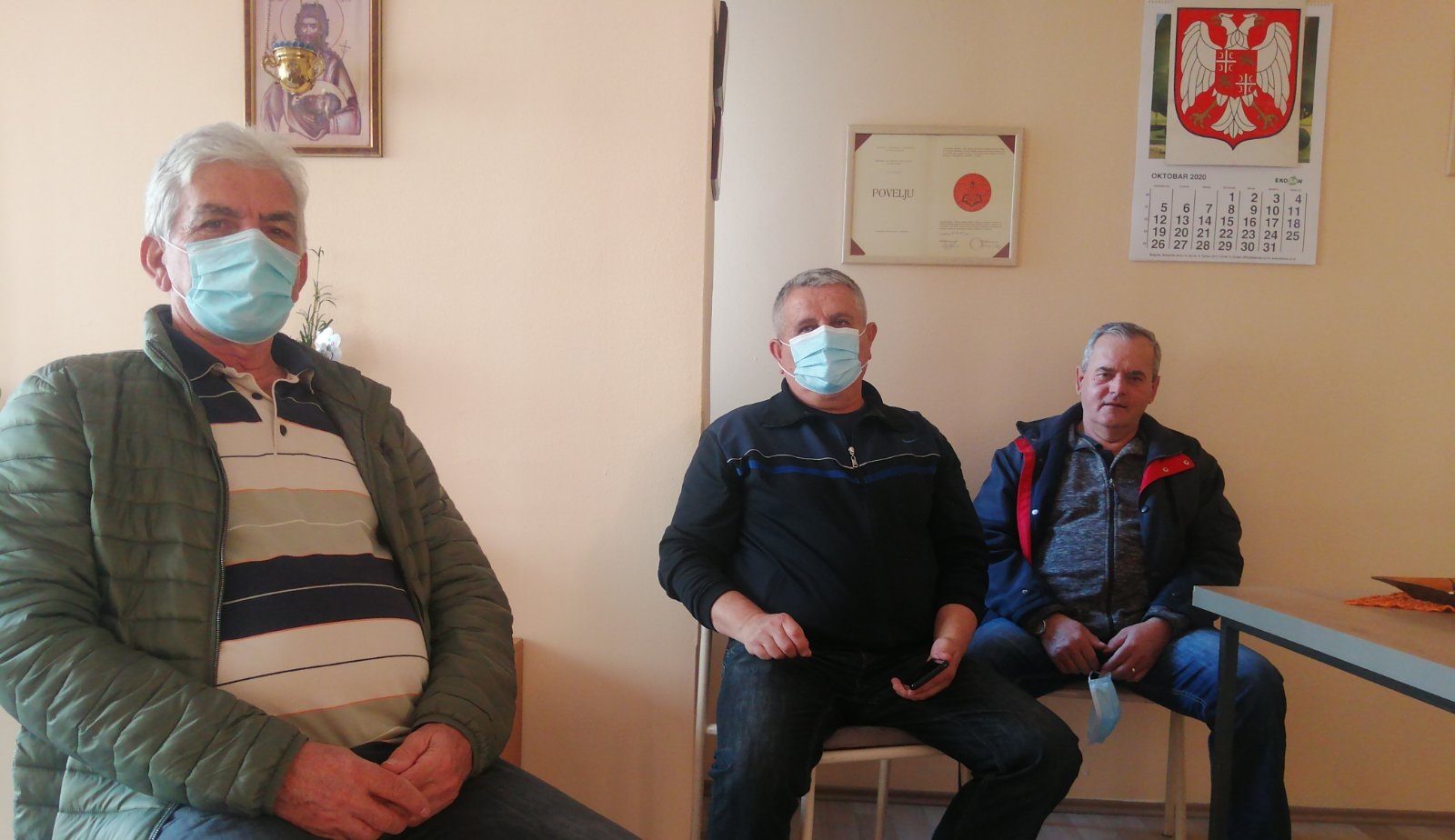 "Potrovaše nas"!- žitelji Iline vode kod Kragujevca muku muče sa fabrikom peleta!
