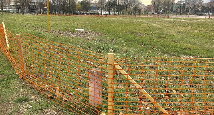 KO je i ZAŠTO ogradio jezero BUBANJ?- pitaju narodnjaci u Kragujevcu