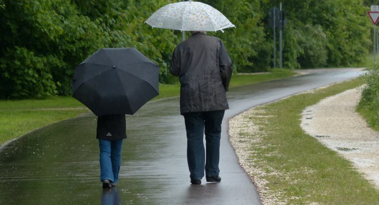 RHMZ najavljuje oblačno i hladnije vreme: U Kragujevcu kiša, na planinama moguć sneg