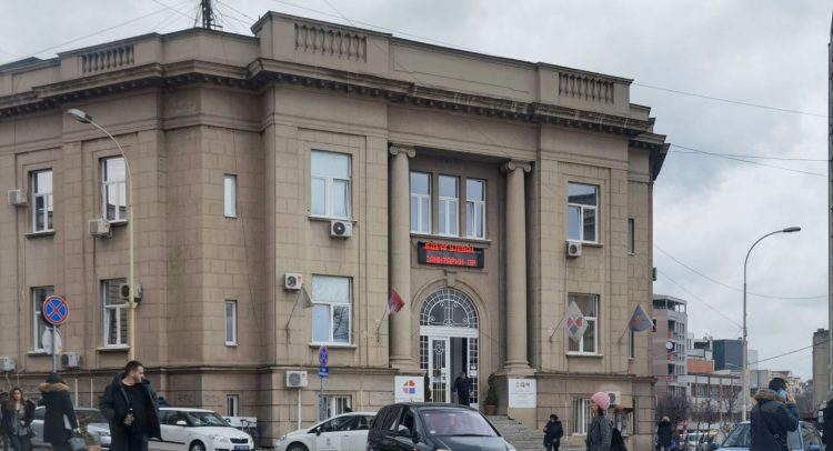 Najnoviji korona presek