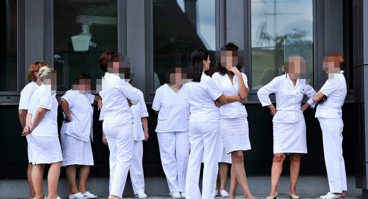 EKSKLUZIVNO: Univerzitet u Kragujevcu PONIŠTIO diplome sestrama iz Hrvatske!