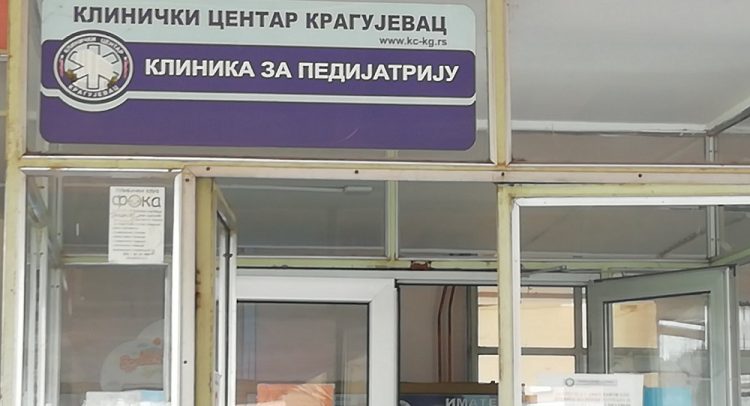 beba u Kragujevcu- i dalje u teškom stanju!