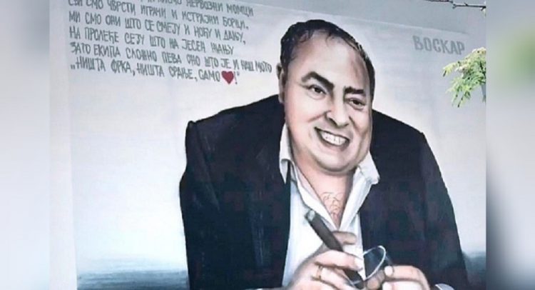 Mural u centru Kragujevca posvećen najvećem boemu među advokatima i- obrnuto!