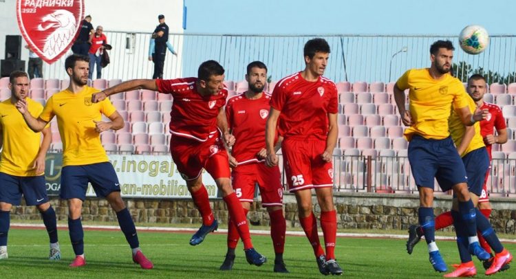 Fudbaleri „Radničkog“ sutra u Vranju jure bodove za Super ligu!
