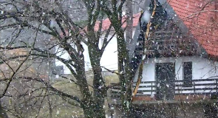 ovako pada sneg na Rudniku! (video)
