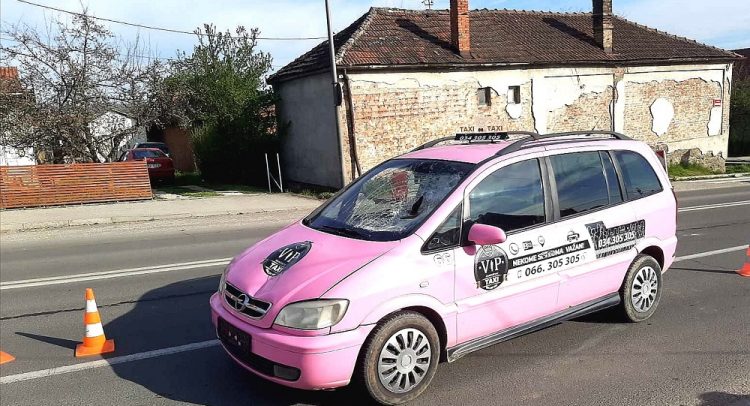 taksi oborio pešaka u Kragujevcu