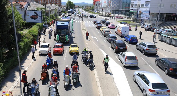ZBOG KRAGUJEVAČKOG POLUMARATONA: IZMENJEN REŽIM SAOBRAĆAJA U CENTRU GRADA