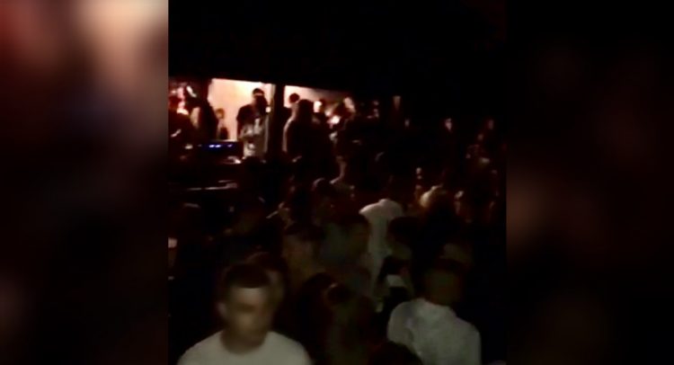 pogledajte ekskluzivan video sa žurke u okolini Kragujevca na kojoj je izboden mladić (18)