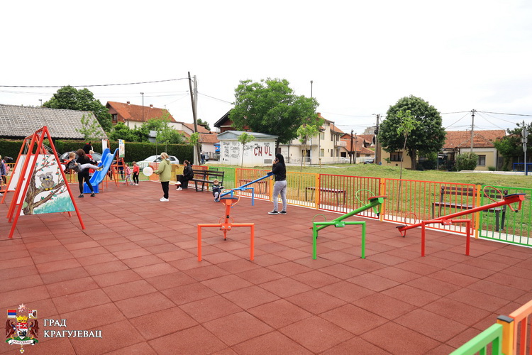 OTVOREN park za decu u kragujevačkim Palilulama