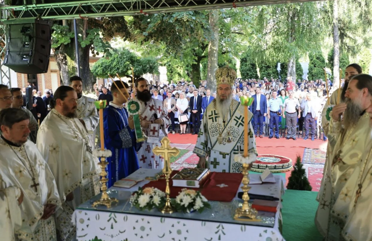 Kragujevac danas obeležio gradske litije! (FOTO VIDEO)