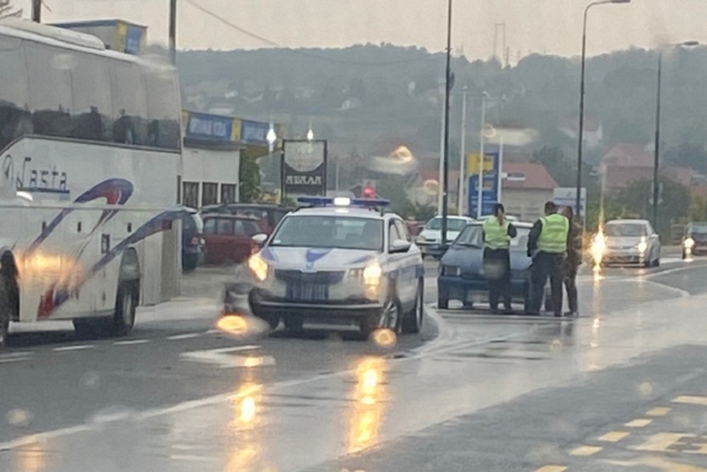 Serija udesa u Kragujevcu se nastavlja- saobraćajna nesreća u Petrovcu