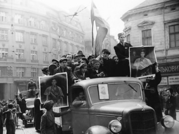 27. mart 1941. : Dan kada su Srbi „za obraz“ stavili glavu na panj!