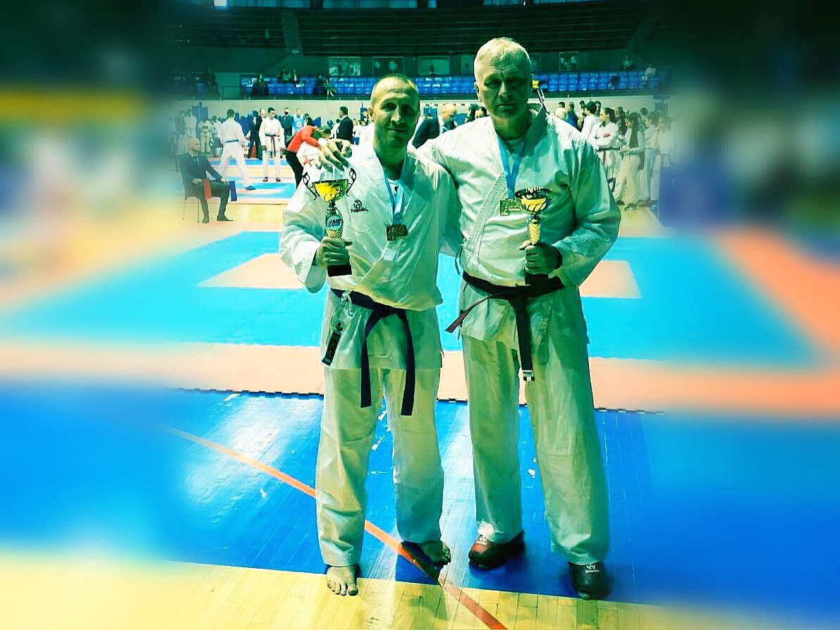 Karate veterani „počistili“ : Berbatović i Dačović u Kragujevac doneli zlato