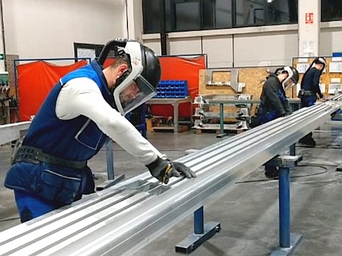 U Kragujevcu bez posla preko 15.000 ljudi: Traže se varioci i bravari