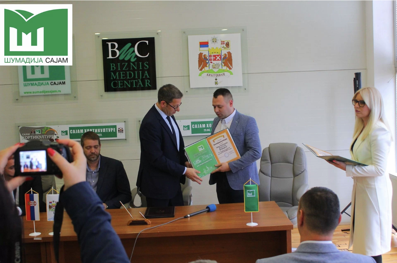 U Kragujevcu je danas potpisan Protokol o saradnji između Javno komunalnog preduzeća Šumadija i Javno-komunalnog i stambenog preduzeća Zvečan