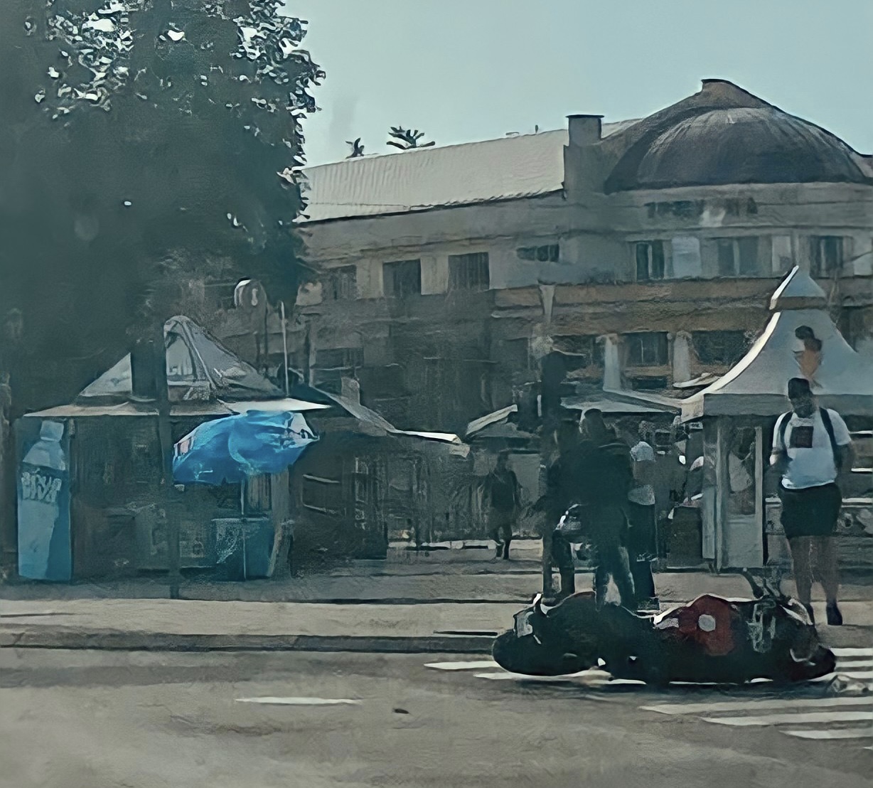 NA LICU MESTA: Udes OBOREN motociklista