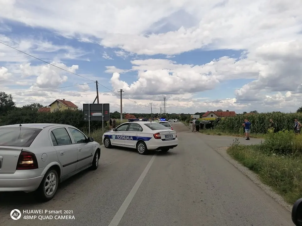 Teška saobraćajna nezgoda u Natalincima dve osobe izgubile život (FOTO)