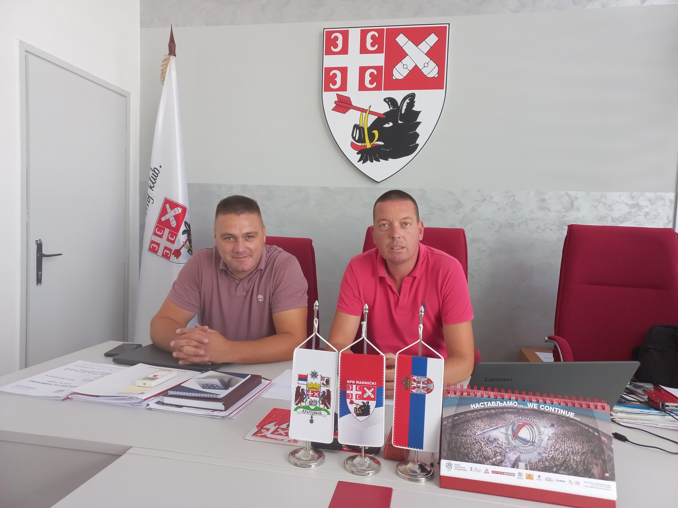 VELIKI INTERVJU rukovodilaca SPD RADNIČKI. Za Ucentar: Žika Ceković i Stavro Rašković.