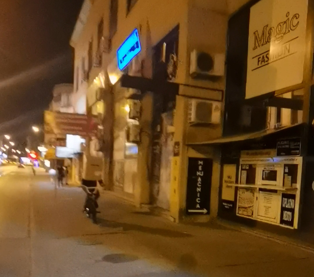 NESVAKIDAŠNJA pojava u Kragujevcu: Jedni su se UPLAŠILI a drugi PRASNULI U SMEH.