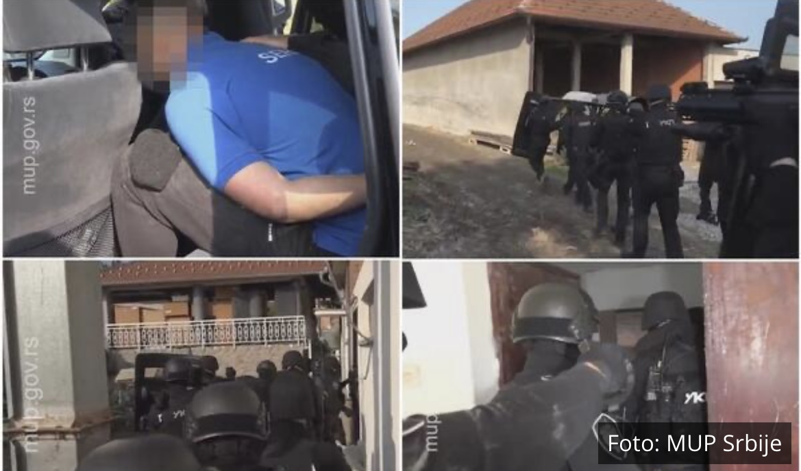 (VIDEO)POGLEDAJTE SNIMAK HAPŠENJA UBICE IZ MLADENOVCA: Usmrtio osam osoba, njih 14 ranio, SPECIJALCI GA SATERALI U ĆOŠAK