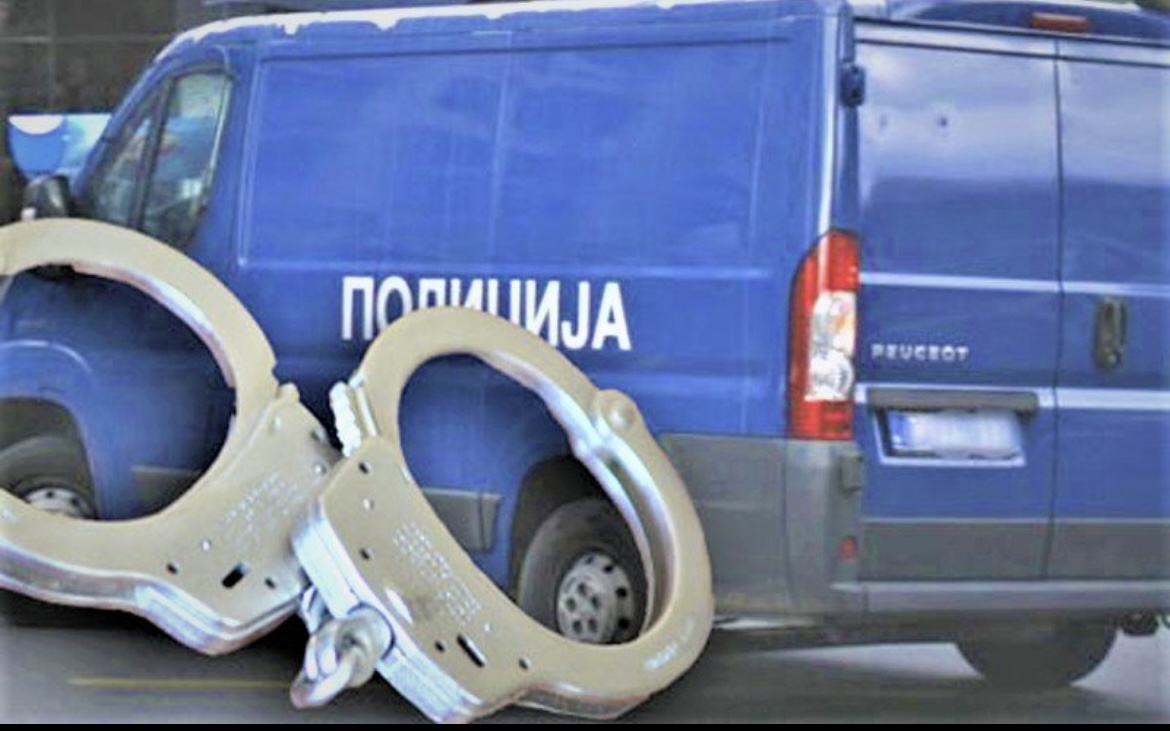 Zaplenjeno 1,8 kg marihuane u Kragujevcu: Uhapšen osumnjičeni za neovlašćenu proizvodnju i promet droge