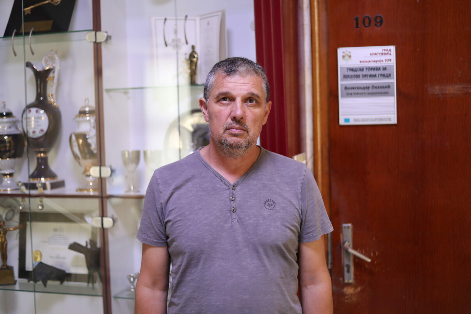 Posle sastanka sa gradonačelnikom, Milosavljević prekinuo štrajk glađu