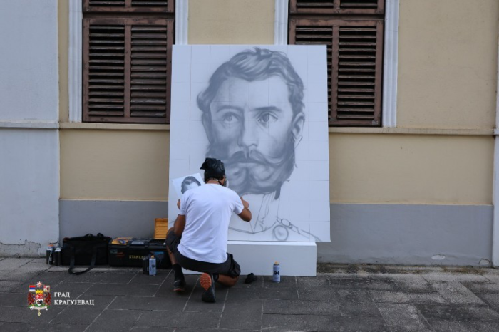 (FOTO) Oslikan mural sa likom kneza Mihaila