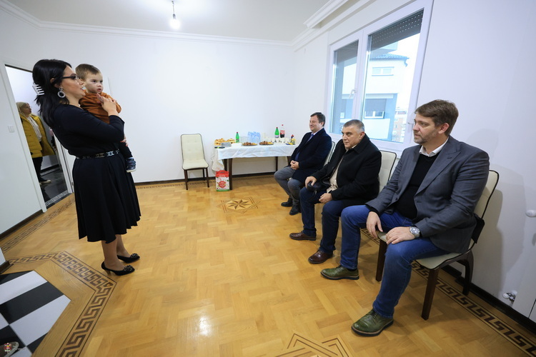 Poseta petočlanoj porodici Miletić