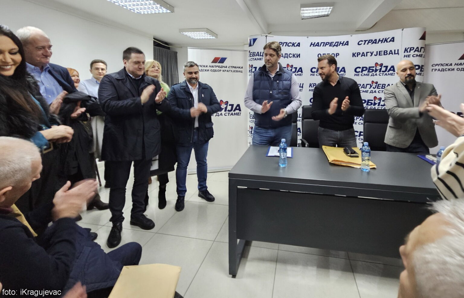 SNS, SPS i „300 Kragujevčana“ ozvaničili koaliciju