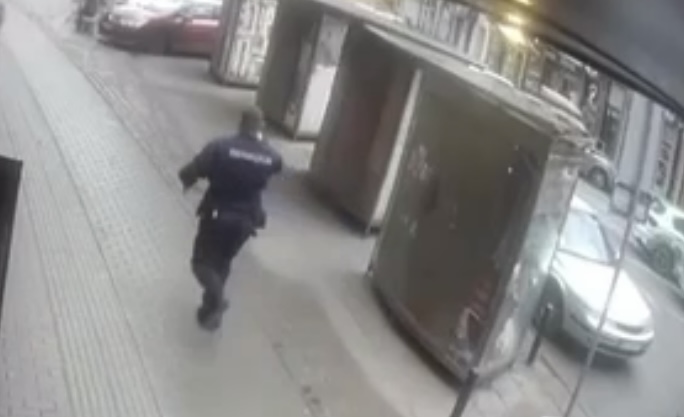(VIDEO)EKSKLUZIVNO: UCENTAR DOŠAO do snimka POTERE koja se odigrala u CENTRU Kragujevca