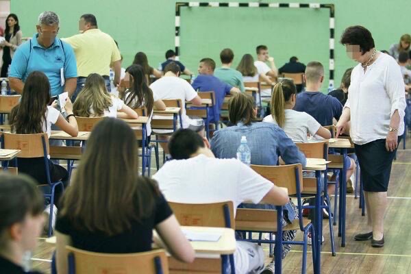 Treći dan male mature: Osmaci danas polažu poslednji završni test, evo šta im je dozvoljeno!