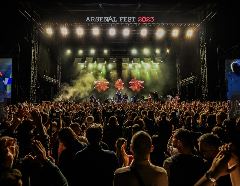 Arsenal fest u Kragujevcu počinje sutra, prve večeri Kianu Rivs sa bendom Dogstar