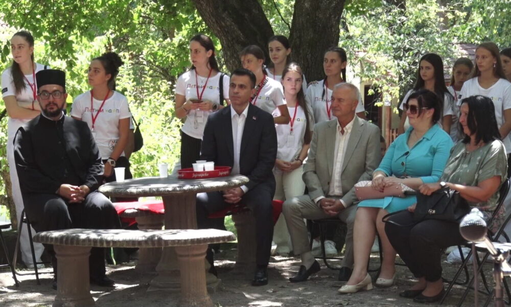 Otvoren letnji kamp za mlade iz dijaspore u opštini Knić