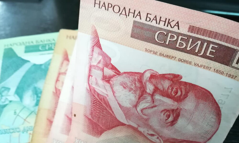 Vlada predlaže da se mininalac poveća od 8 do 10 odsto