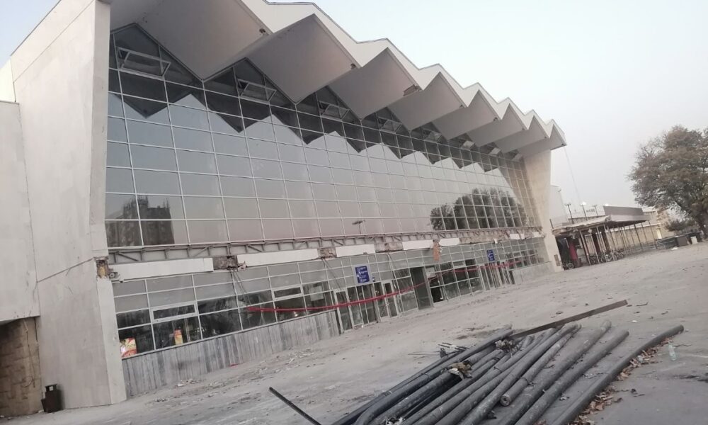 SVI UHAPŠENI ZBOG PADA NADSTREŠNICE BIĆE SASLUŠANI DANAS: Sud odlučuje o daljem pritvoru