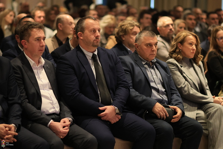 Od skromnih početaka do savremenih sistema