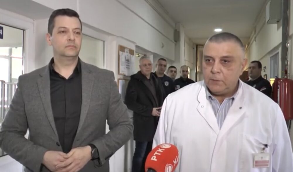 Božićna radost na pedijatriji: Policija iznenadila mališane